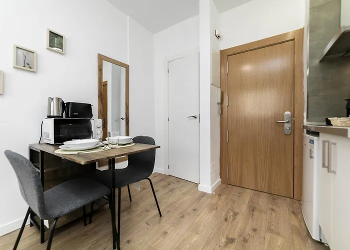 Classy V - Ferga Suites